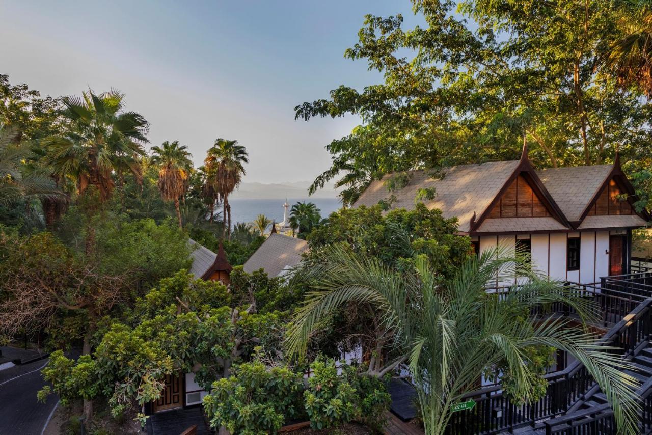 Herbert Samuel Royal Shangri-la 5*